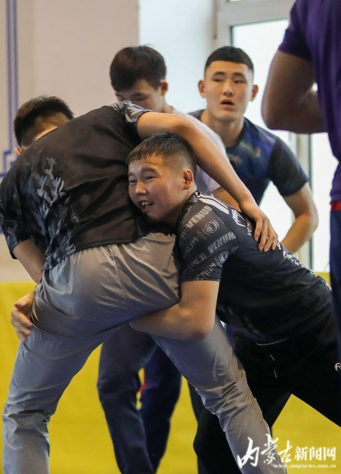 敏捷性训练对篮球比赛表现的影响及解决方案_2