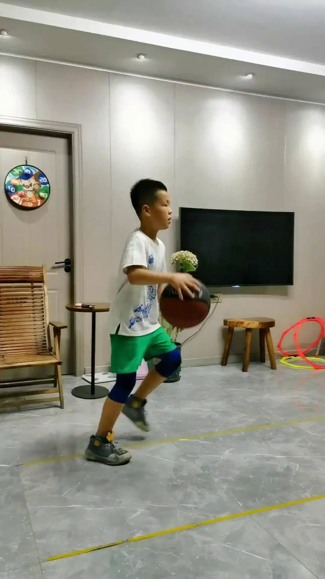 为什么大前锋在比赛中需要特别的体能训练?_2